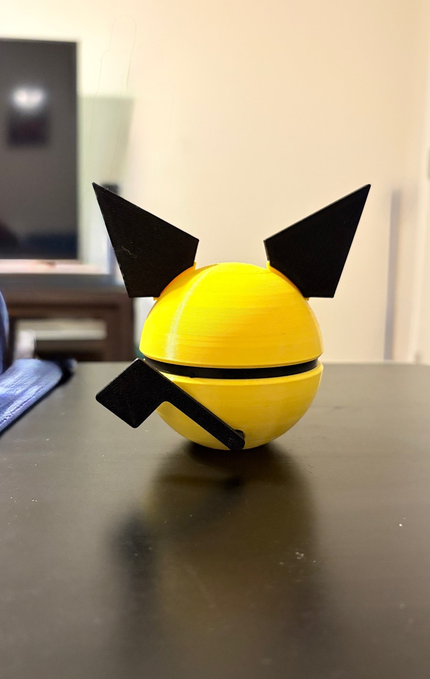 Pichu Pokeball
